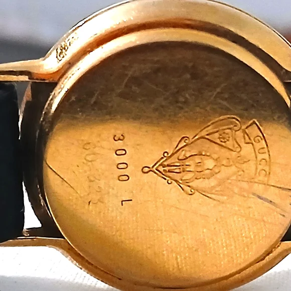 GUCCI | Vintage Womens Watch Model 3000 L - Picture 8 of 12